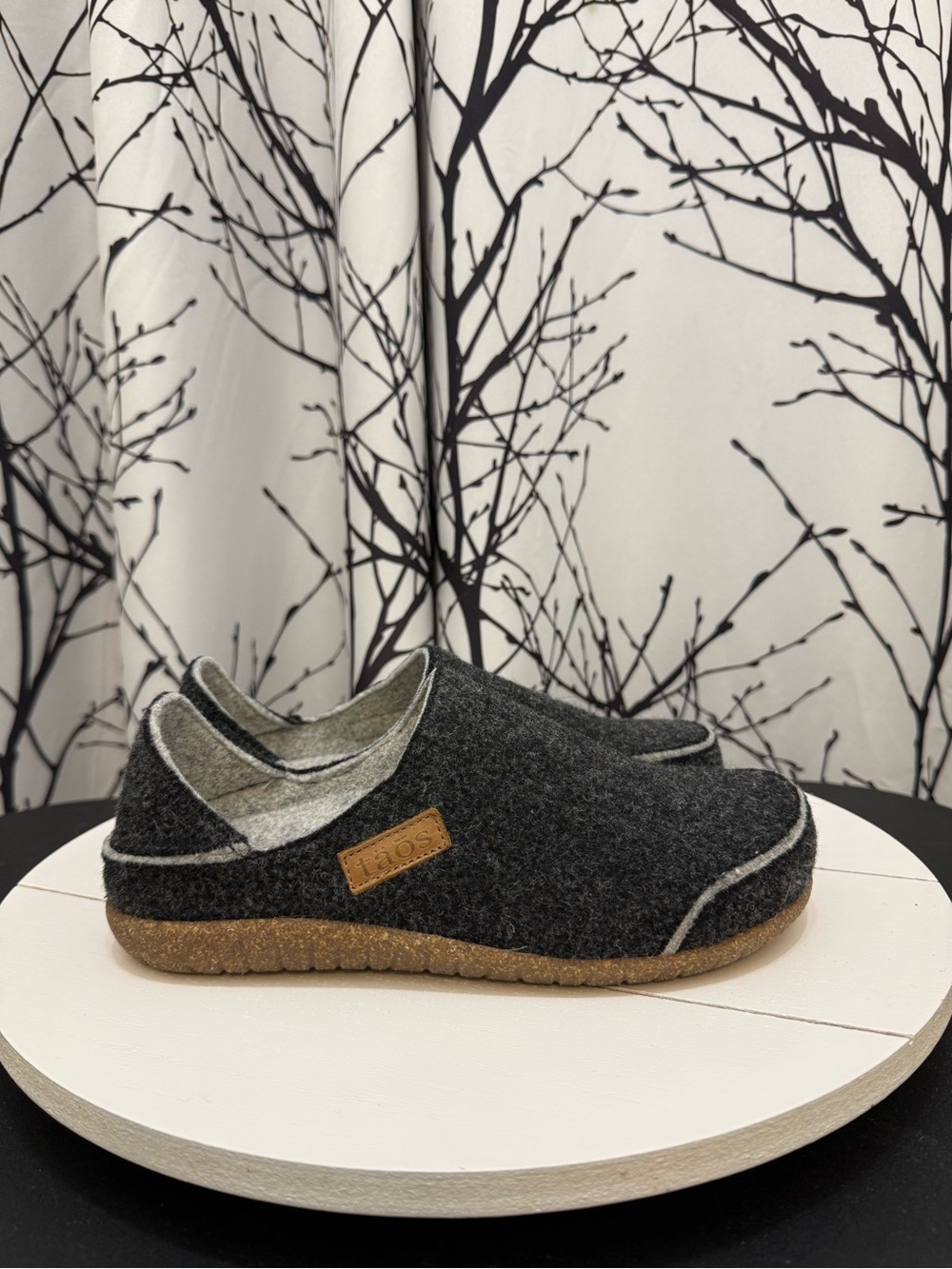 Taos Convertawool Charcoal Gray Slip-On Wool Shoes Women’s Size 38 EU 7 - 7.5 US